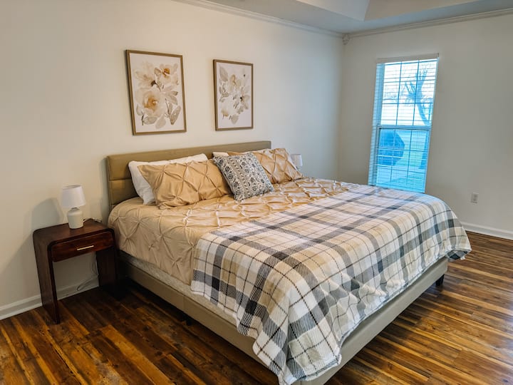 غرفة النوم 1