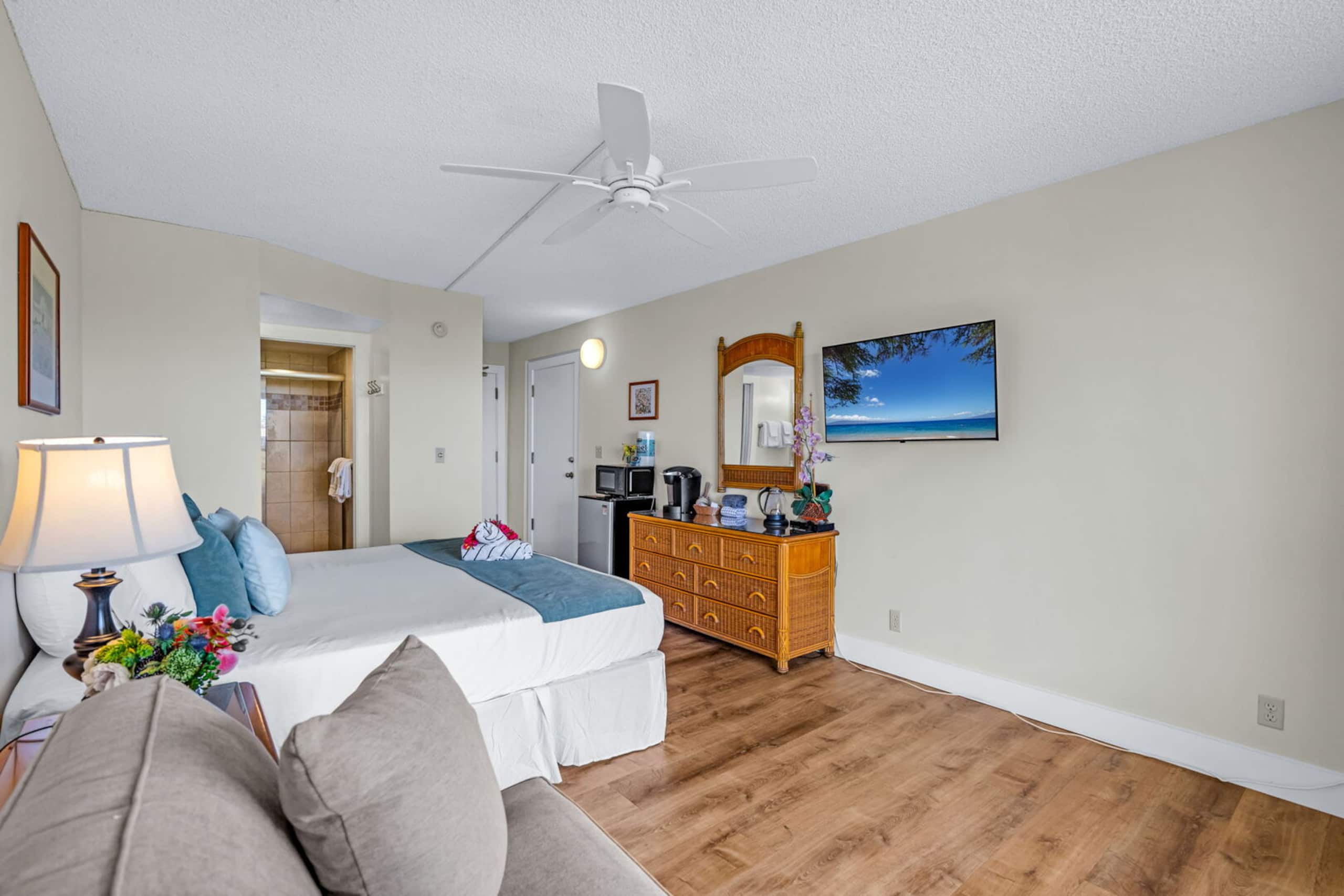 Condo in Kihei · ★4.75 · Studio · 2 beds · 1 bath - Image 7