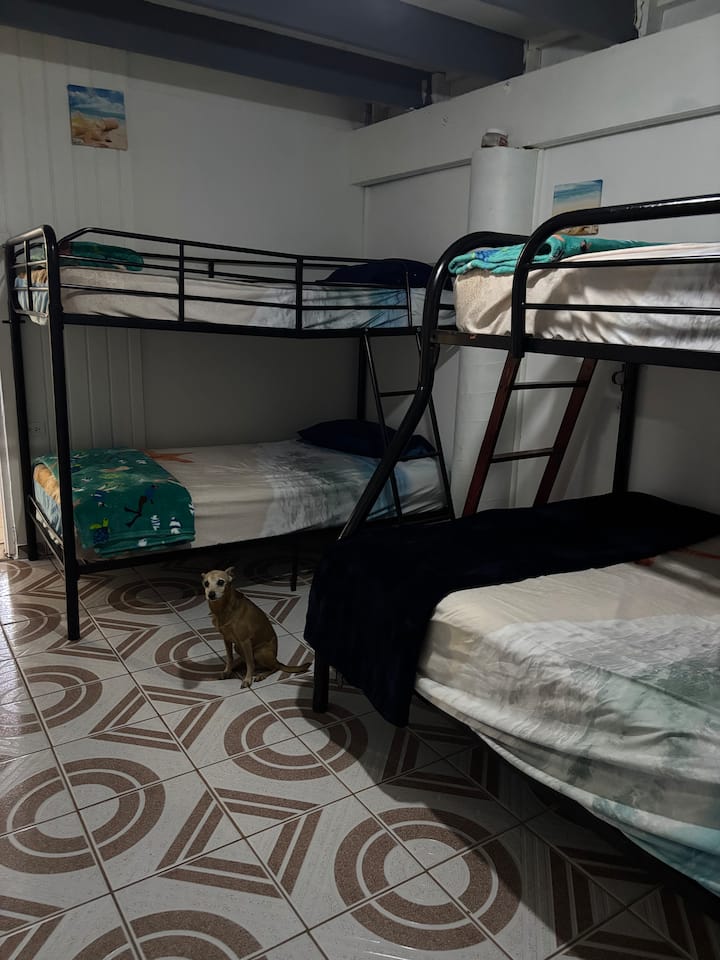 Dhomë gjumi 4
