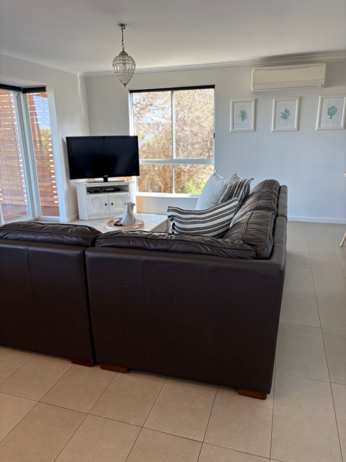 Top Airbnb: Boomers Shack in Middleton