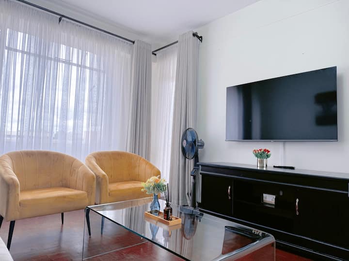 Luxury Two-bedroom Apartment, Avenues - Harare