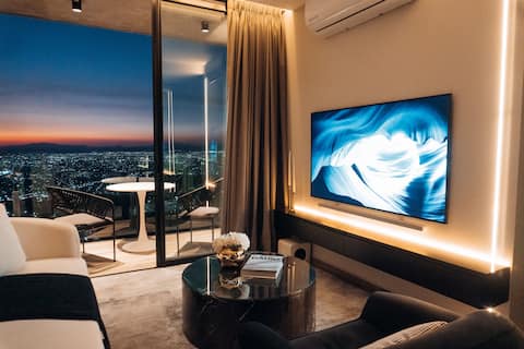 Top Airbnb: Luxury Penthouse with Infinity Pool in San Isidro Miranda