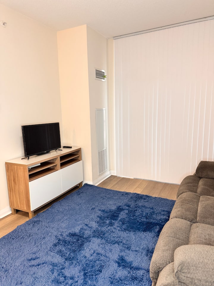 Modern 1-bed+ Den Condo In Sauga|pool, Gym & More! - Brampton