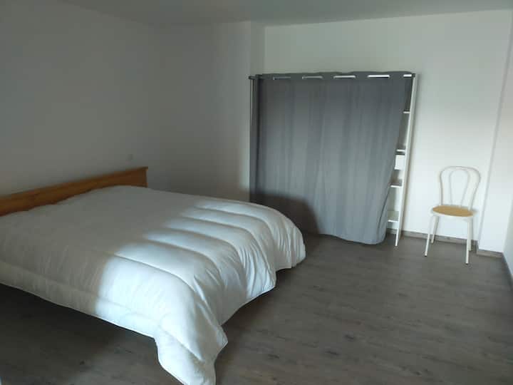 საძინებელი 4