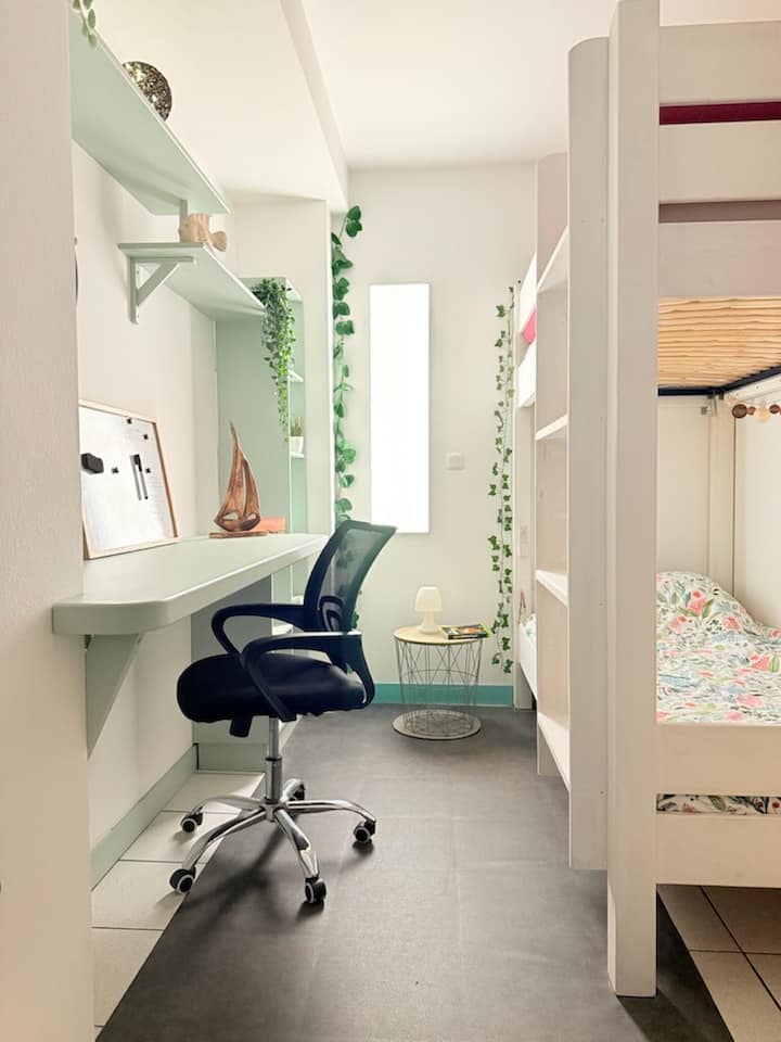 غرفة النوم 2