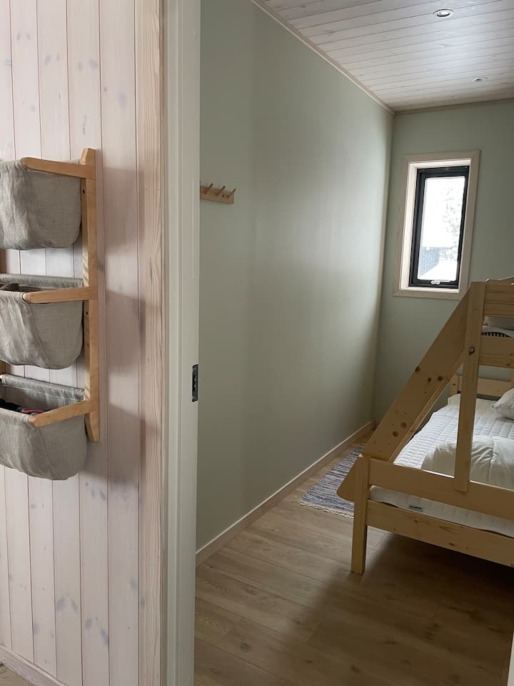 საძინებელი 1