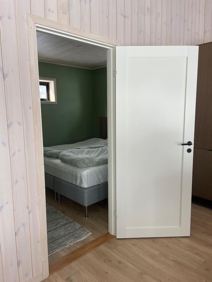 საძინებელი 4