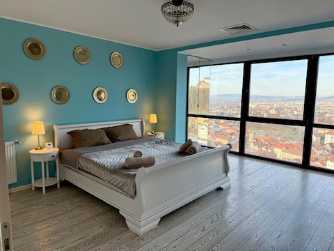 Royal Panoramic View