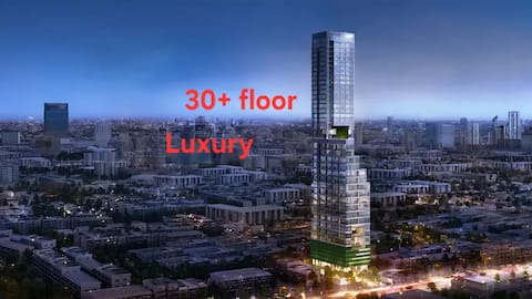 Super Luxury High Rise Condo in the City Center + Sky Pool Gym + Siam Square + Erawan + Central Fest