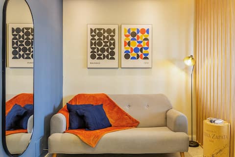 Top performing Airbnb: Studio Cidade Jardim • Morumbi • Albert Einstein in Morumbi