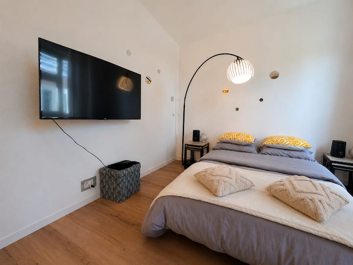 Spacieux Duplex Rose | Gare 10 Min | Bâle 25 Min - Mulhouse