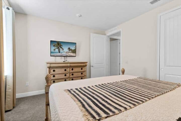 საძინებელი 4