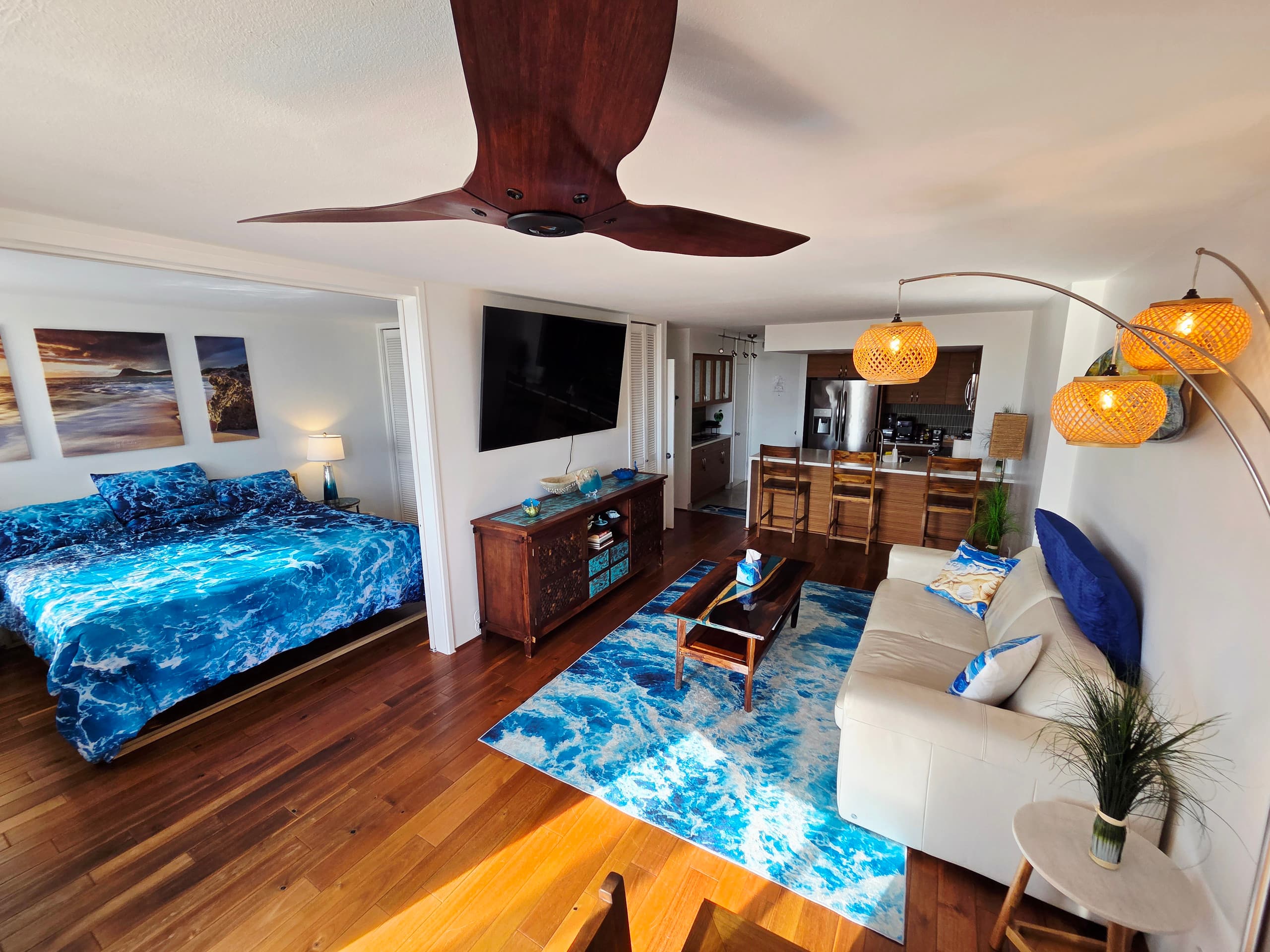 Ocean & Marina View Suite - Image 1