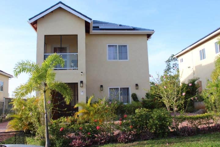 Tranquility Loft, Ocho Rios, Solar Powered - Ocho Rios