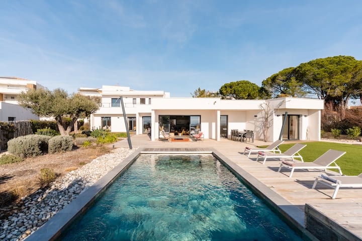 Maje : Sublime Villa Au Bord De L'étang De Thau - Sète