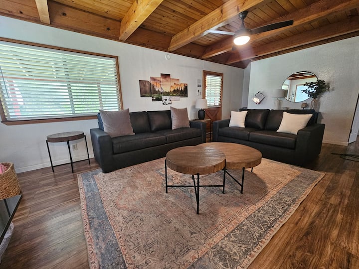 Living room 1