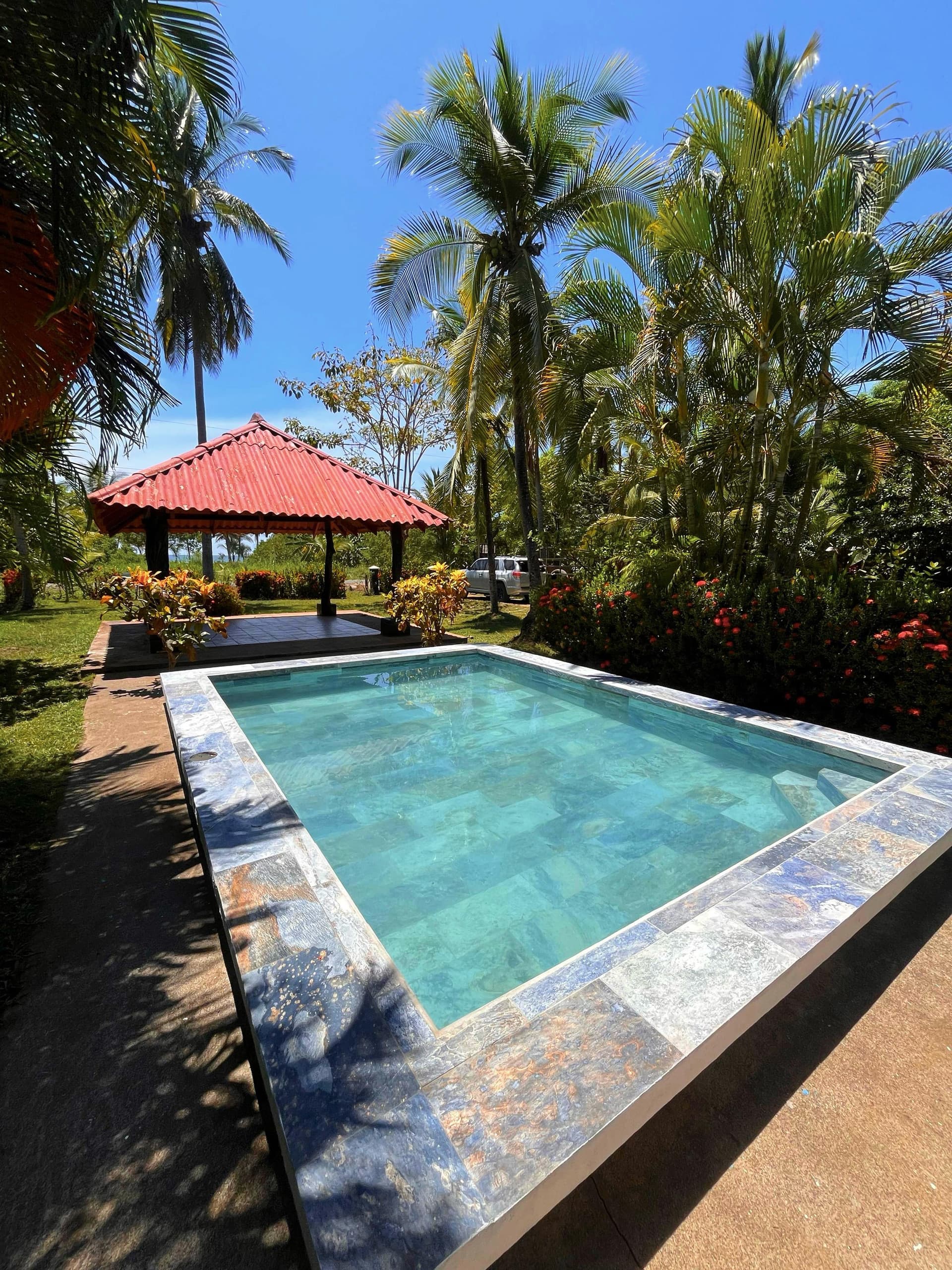 Oceanfront /Private Pool/ A/C / Wifi