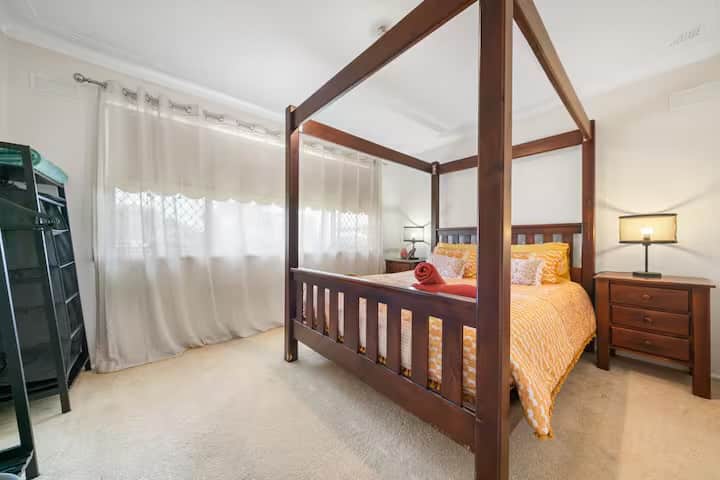 غرفة النوم 1