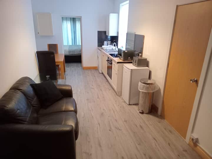 1 Bed Ground Floor Flat - Hull