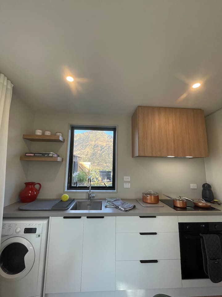 Gateway To Ski, Wine And Trails - Southland