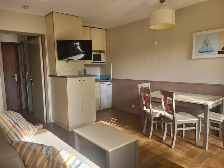 Studio Climatisé 4p, Piscine, Parking Sécurisé - Mandelieu-la-Napoule