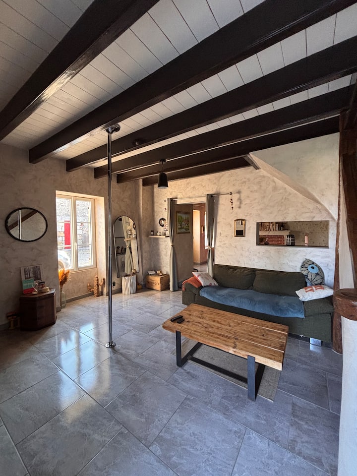 Petite Maison De Campagne - La Bussière