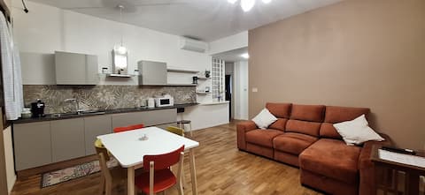 Airbnb con migliori performance: Guest House with parking and garden in Bologna a Bologna
