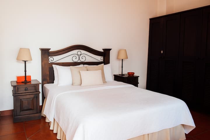 Schlafzimmer 3