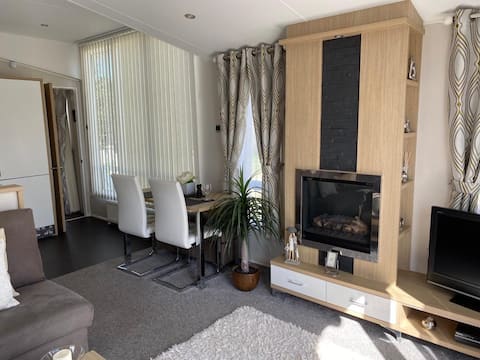 Top performing Airbnb: Lodge in Bradwell