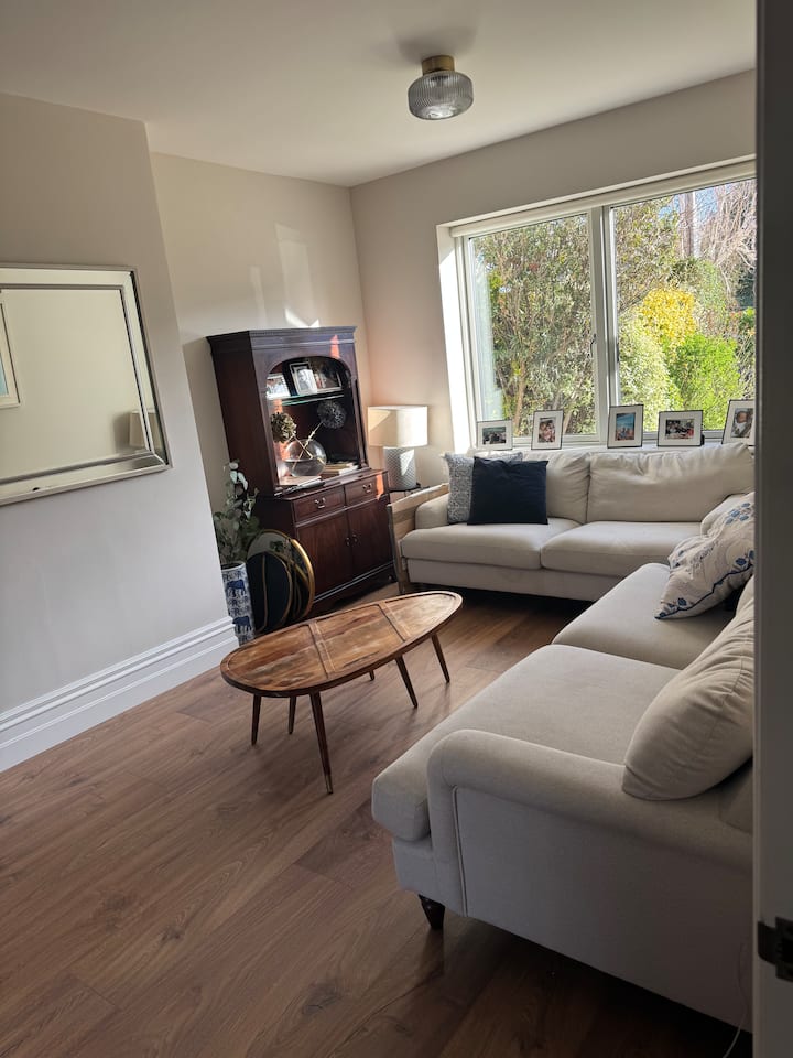 Spacious 4-bed Family Home - Dublin