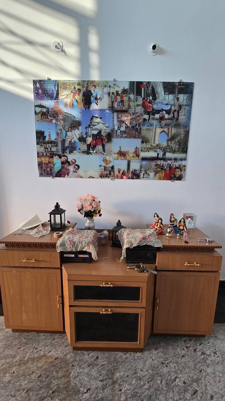Living room image 2