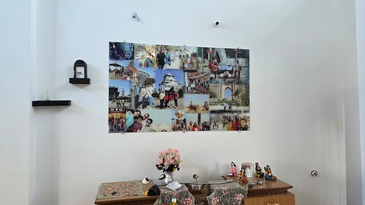 Living room image 7