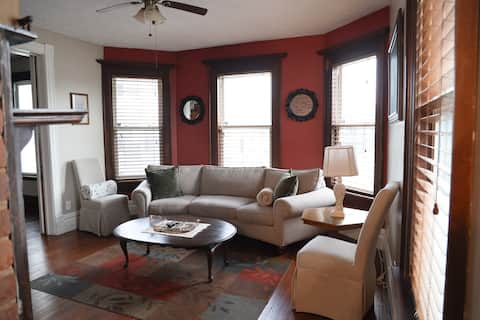 Avery House
4 Bedroom, 2.5 bath. Non smoking