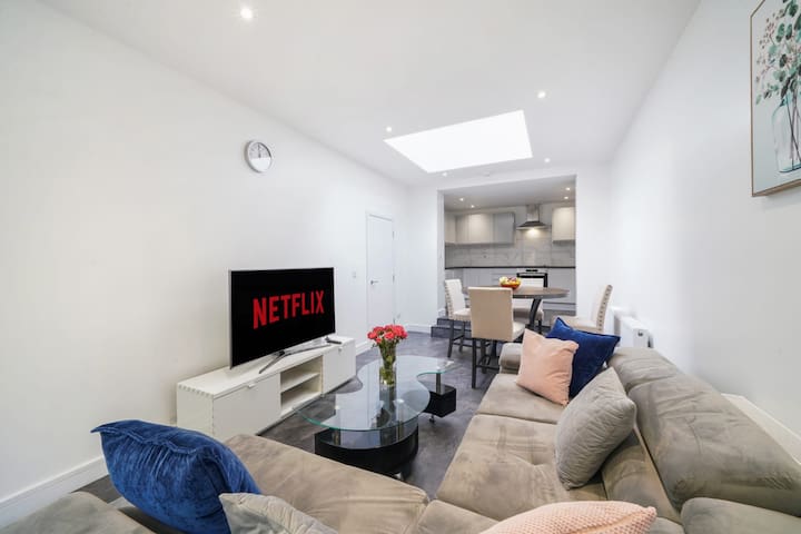 Modern Flat near Wembley stadium