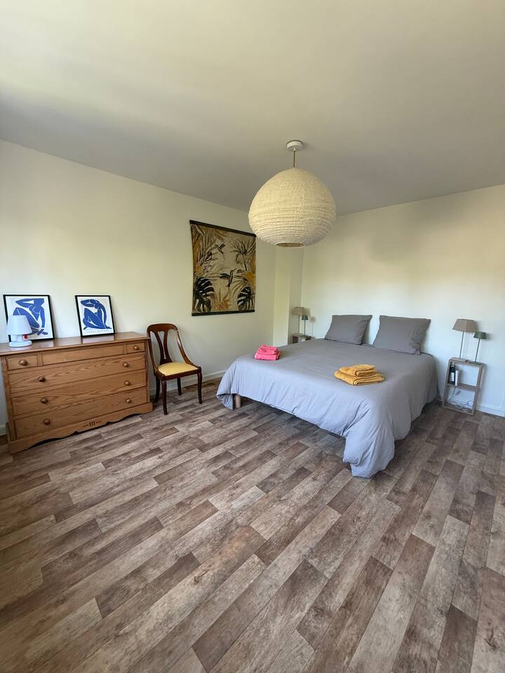 საძინებელი 2