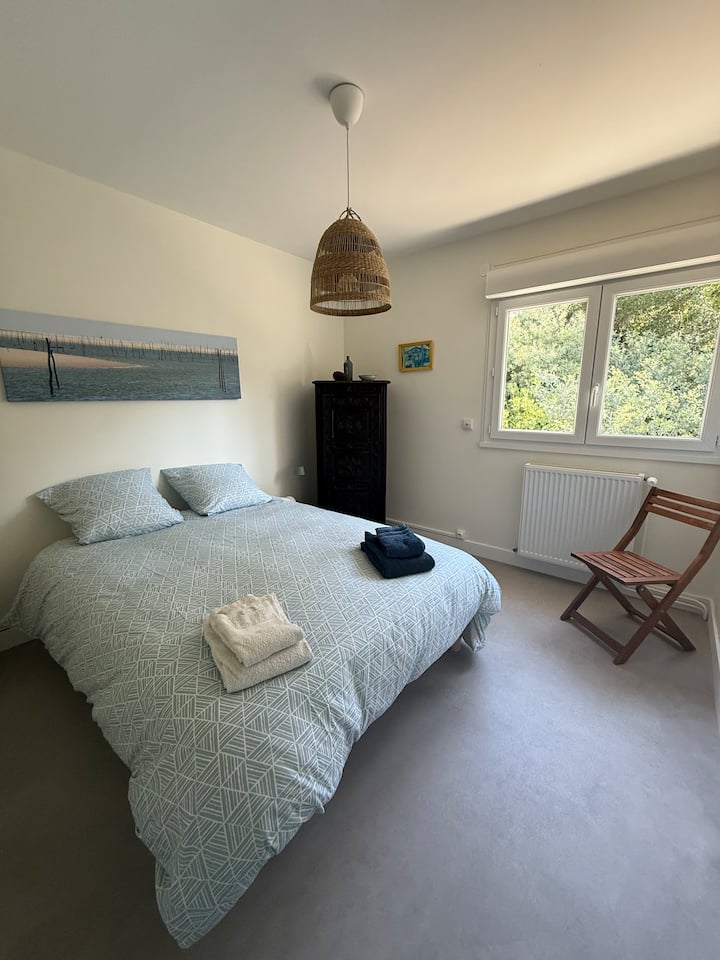 საძინებელი 1