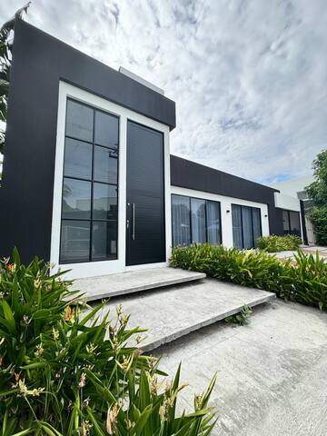 Ligiem Agency - Vacation Property Rentals managed Airbnb listing 3