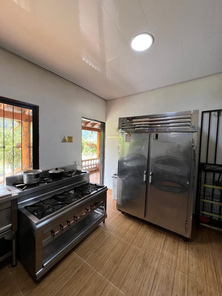 Finca Playa Primavera - San Carlos, Colombia