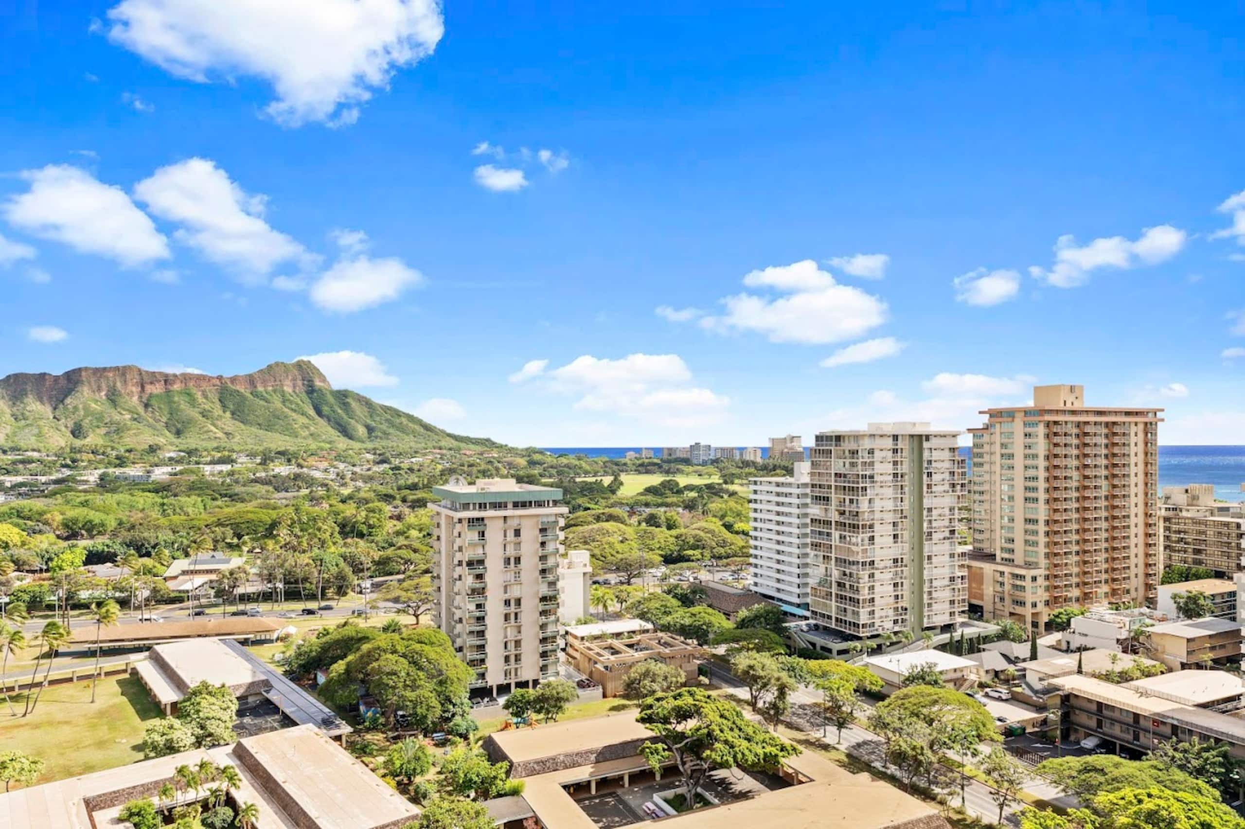 19F-Upscale & Modern 1BR-Waikiki Beach - Image 48