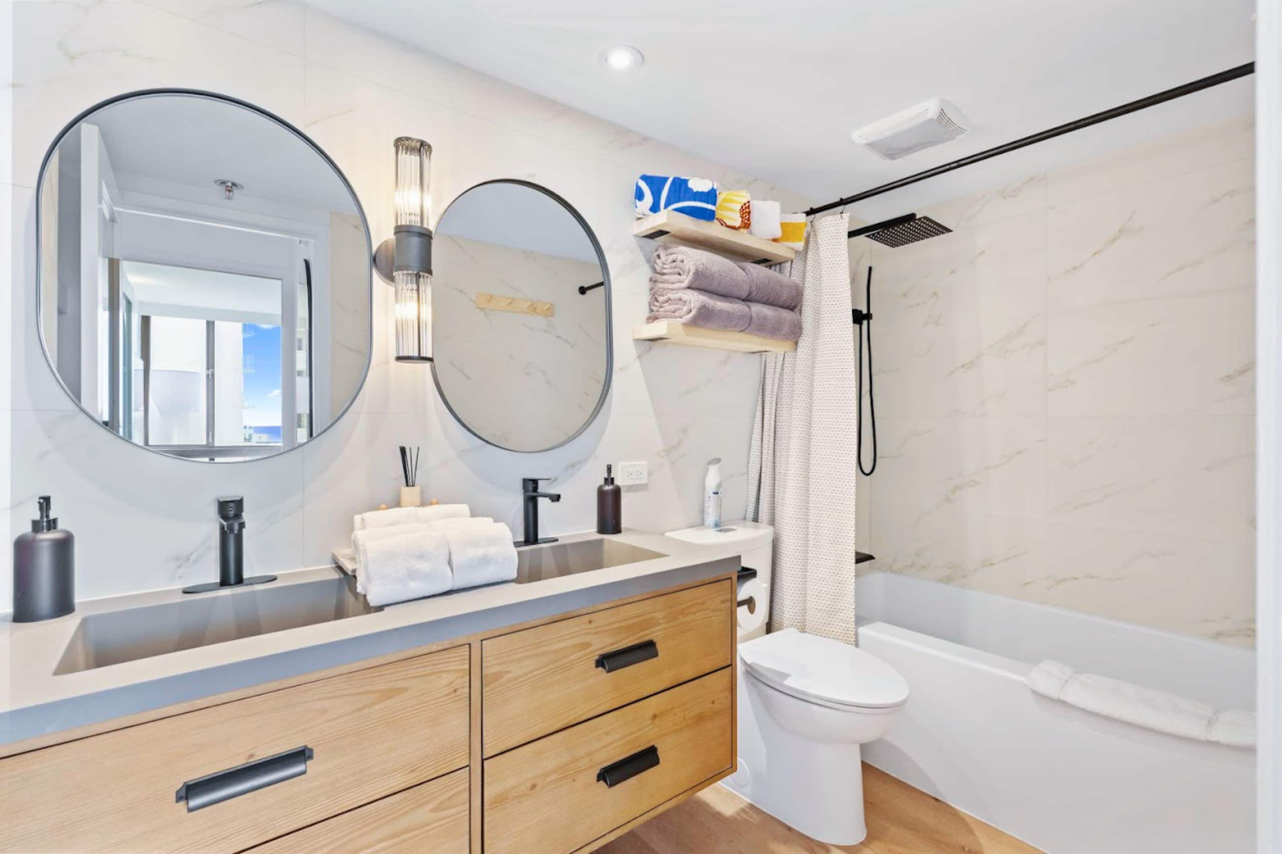 19F-Upscale & Modern 1BR-Waikiki Beach - Image 37
