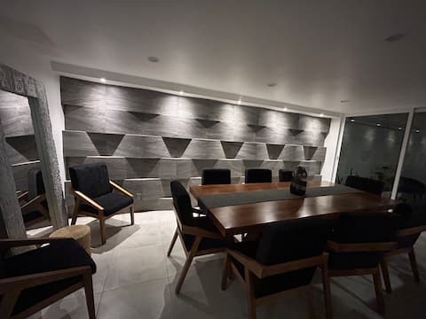 Casa Rostros del Tiempo (House of the Faces of Time)