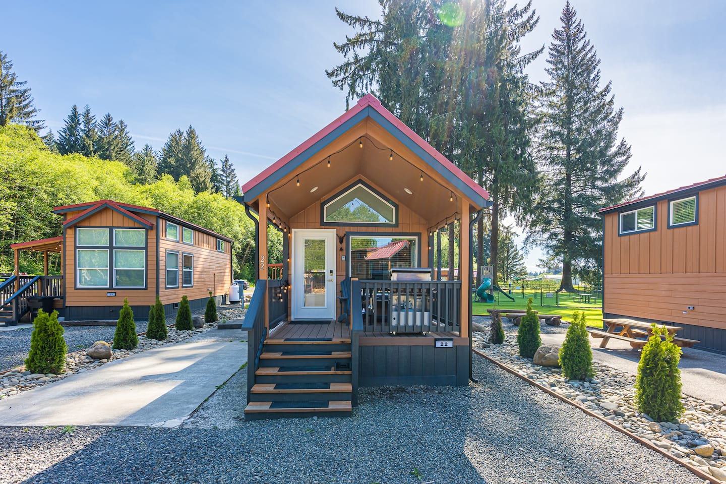 Rainforest Tiny Home Retreat: Nordic
