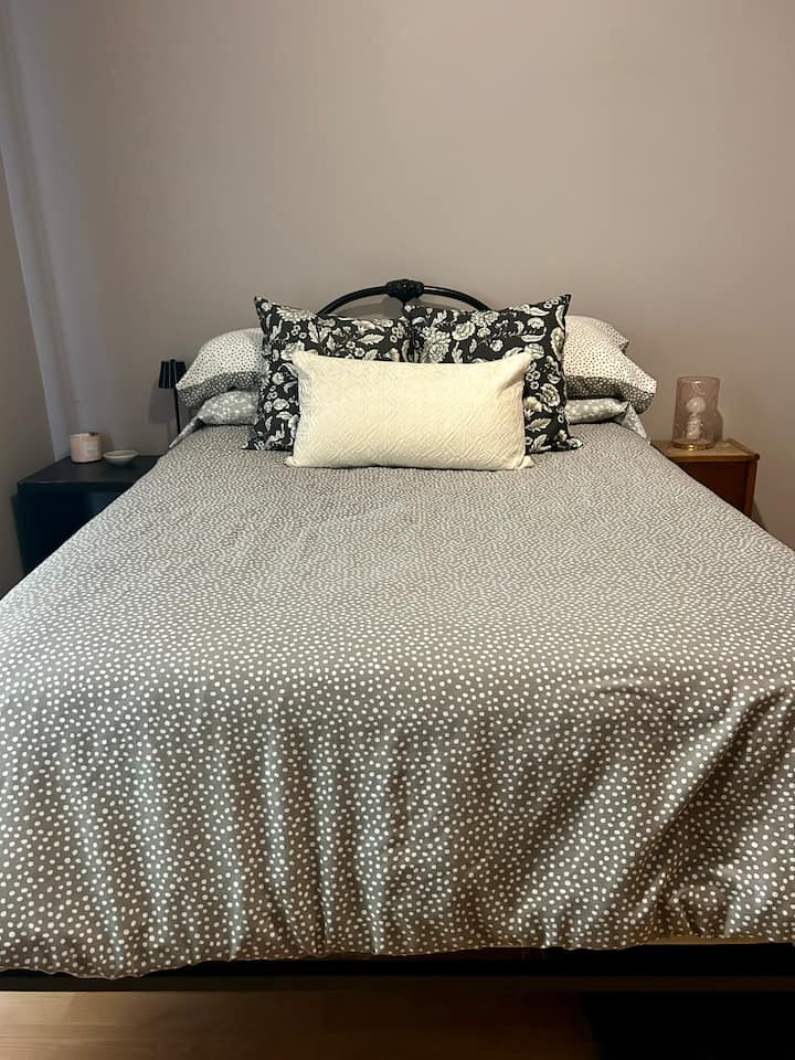 საძინებელი 3