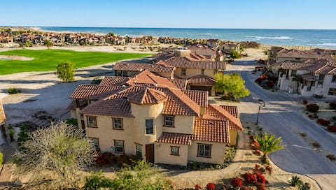 Successful Airbnb property: La 35-4 by the sea. in San Felipe