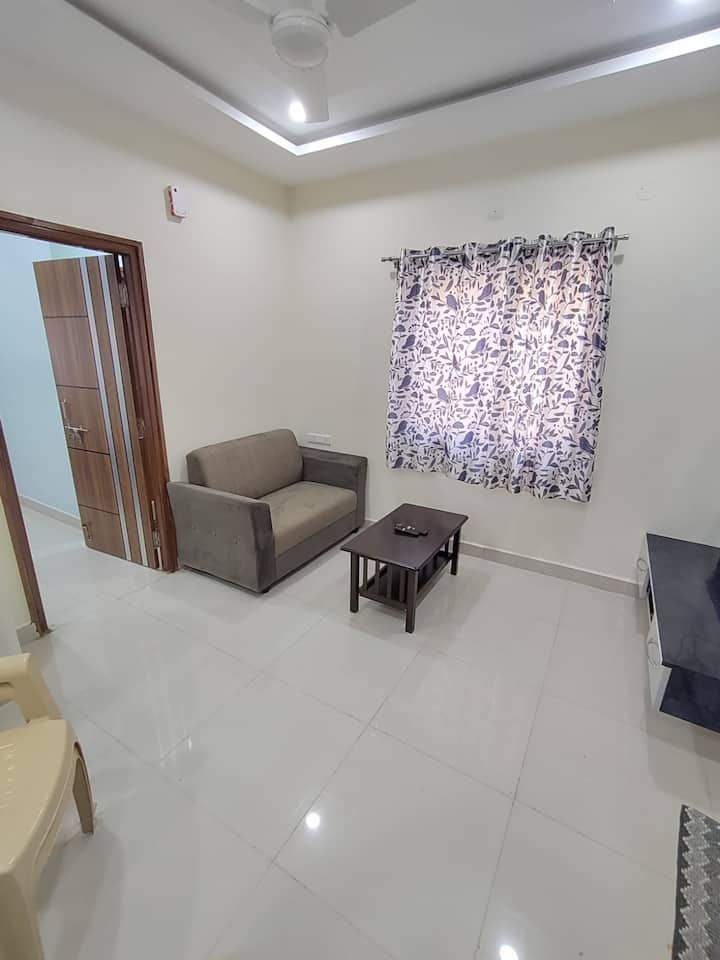 E1011 Nirvana/yashoda/novotel/hicc/kims/kondapur - Hyderabad