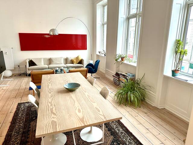 205m2 / Manor Apartment / City Center gallery image 4