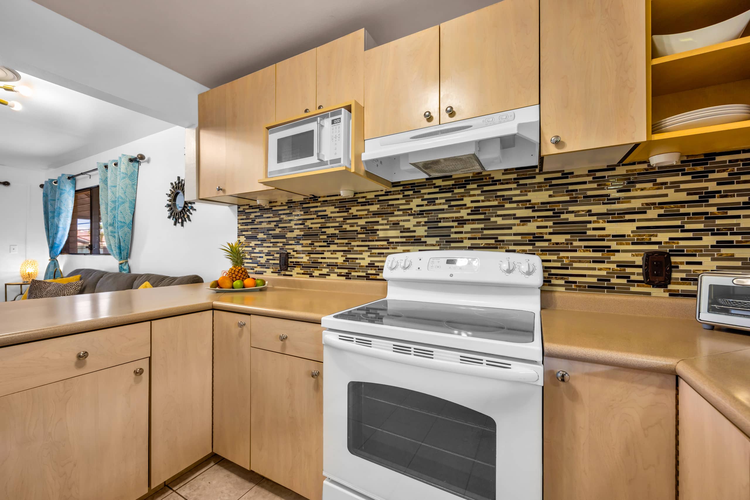 Bargain special OceanView Epic Location 2BD/2BA - Image 11