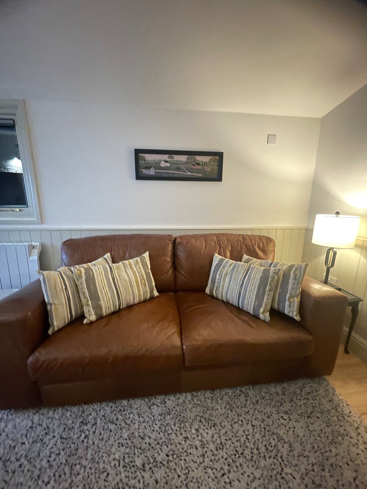 Top Airbnb: The Bell at 12 - Central Cirencester in Cirencester