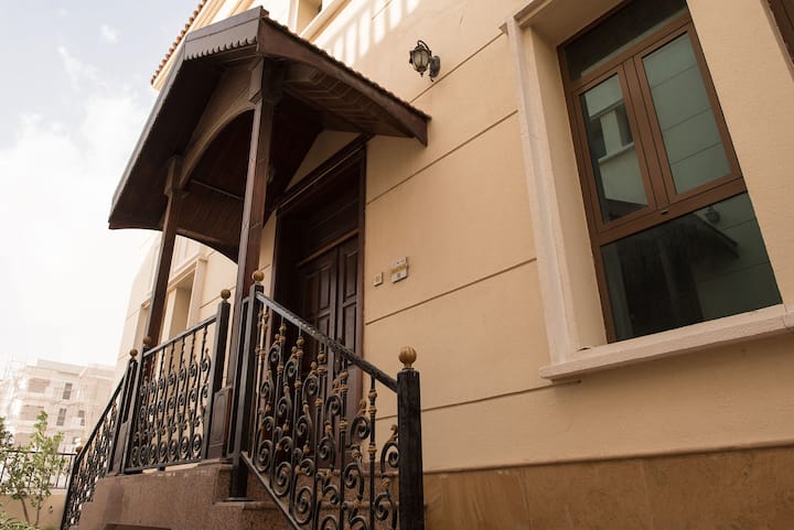 Private Room For Rent In Villa - Dubaï