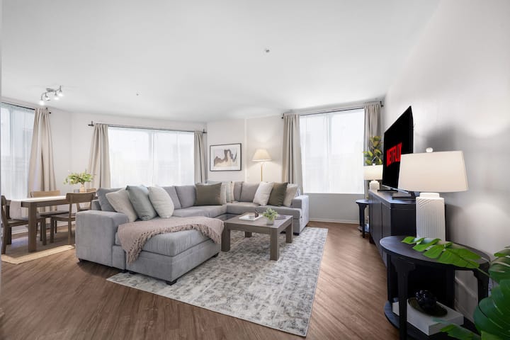 New Modern 2br/2ba In Prime Marina Location - Venice Beach, CA